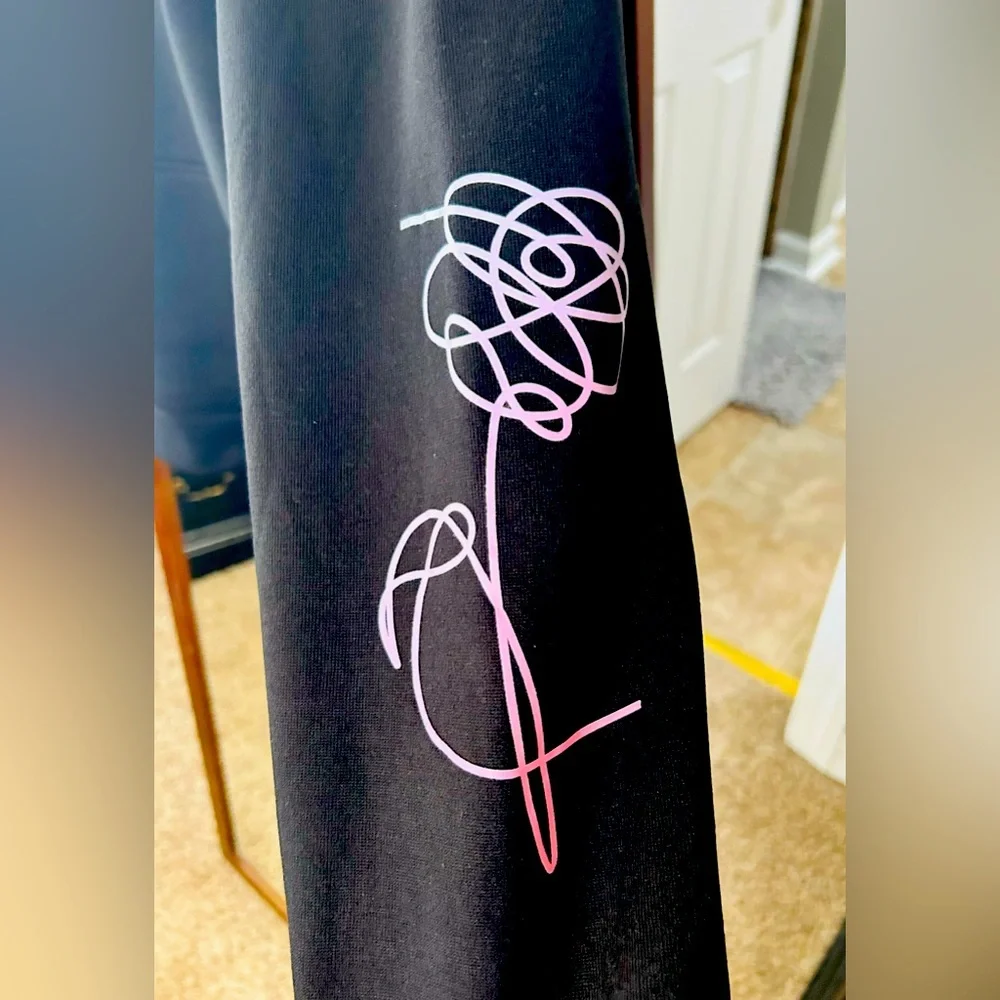 BTS Hoodie Size Medium - Picture 3 of 6